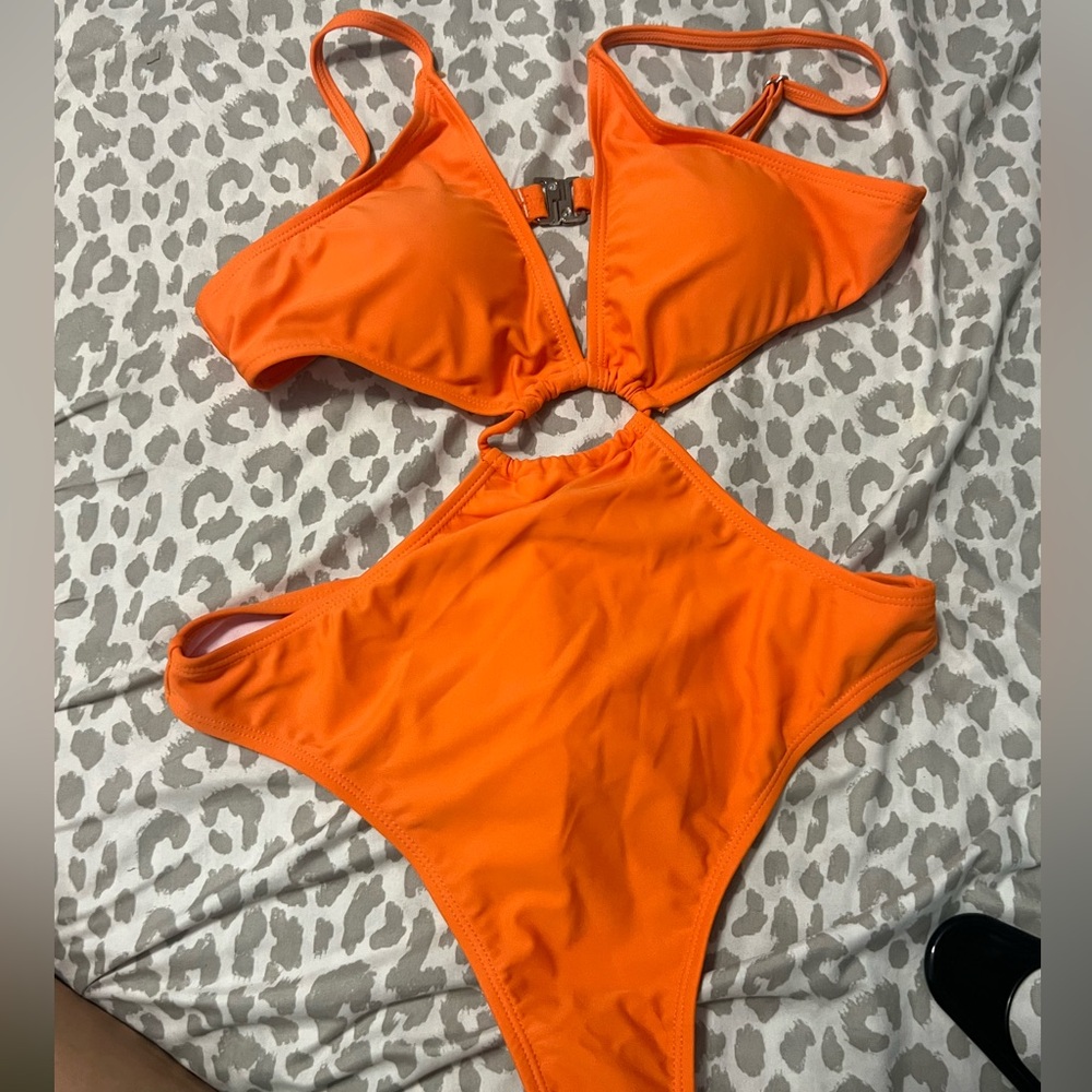 Body swimsuit